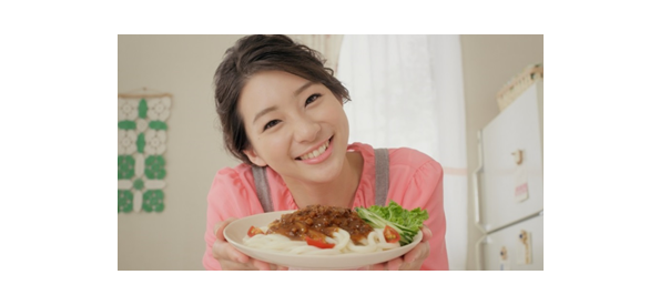 足立梨花 CM